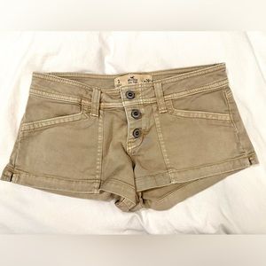 Women’s low rise khaki shorts from Hollister. - Size 3 or 26 w